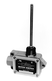 Honeywell Enclosed Switch; Wobble - Coil Spring; 20A; 250VAC; 1NO 1NC SPDT; 1/2" - NPT Conduit